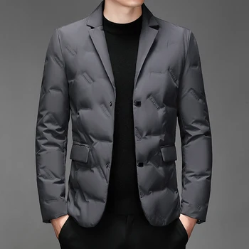 2023- Új férfi divat Úriember Trend Alkalmi egyszínű üzleti Koreai változat Fehér kabát Meleg hideg rövid blézer