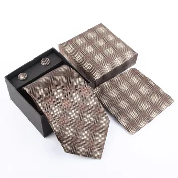 HOOYI 2019 Új kockás nyakkendő szett Nyakkendő férfiaknak Zsebkendő nyakkendő mandzsettagombok Pont díszdoboz Csíkos zseb négyzet